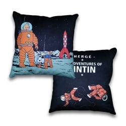 کوسن تن تن روی ماه همراه با میلو و کاپیتان