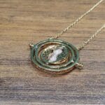 گردنبند زمان برگردان - تصویر 8